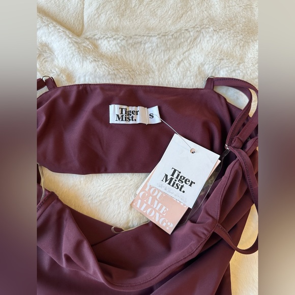 Tiger Mist Solange Open Back Bodycon Mini Dress Plum - Picture 2 of 8